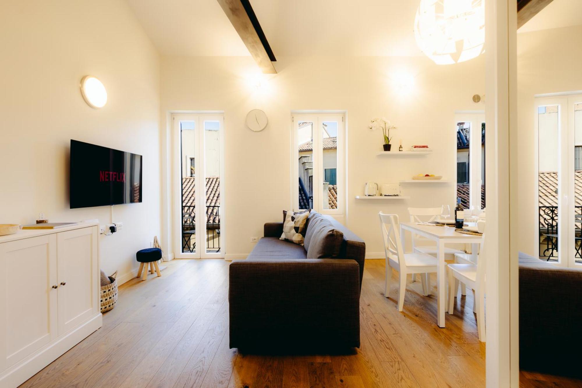 Eap Suites, Werona Zewnętrze zdjęcie