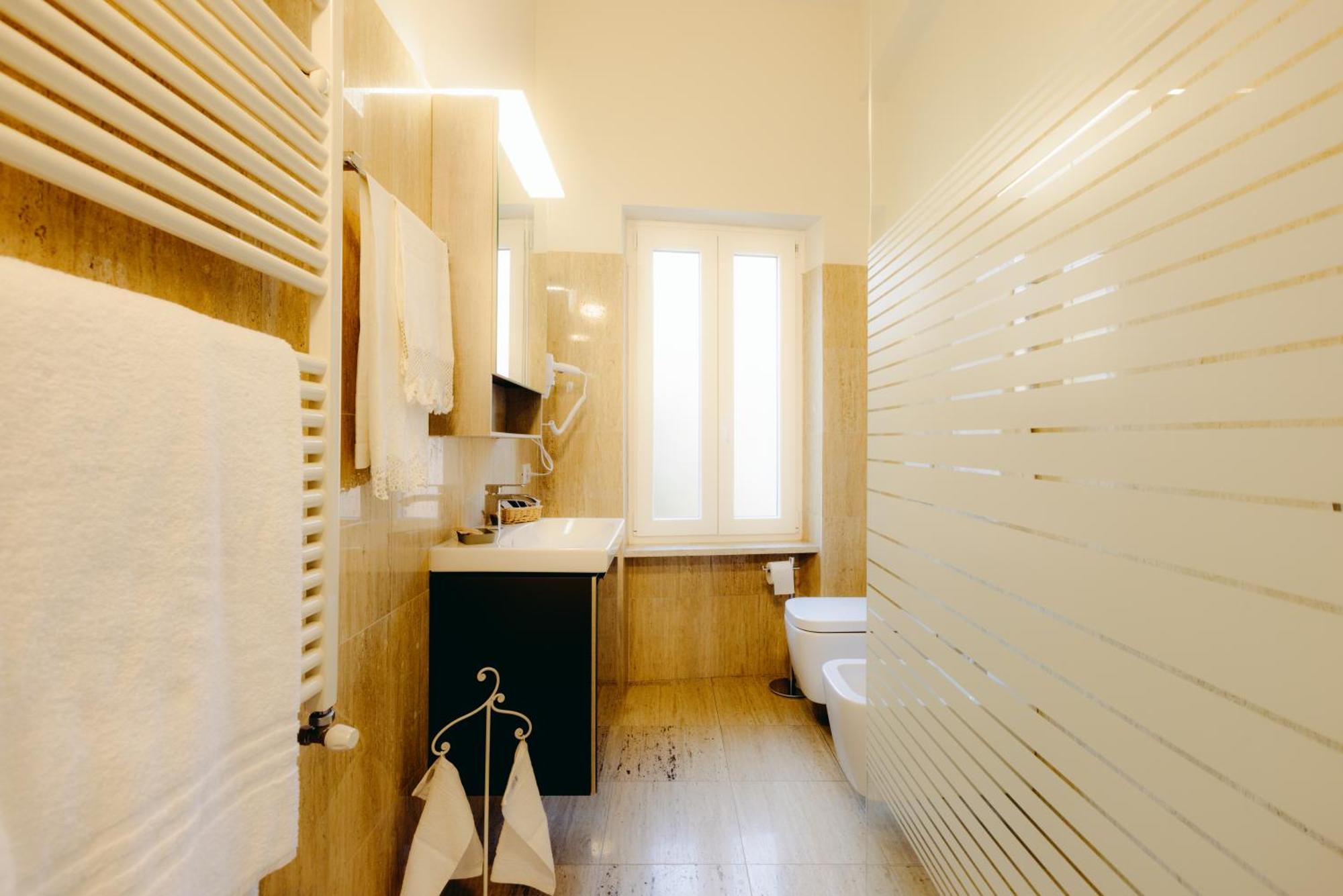 Eap Suites, Werona Zewnętrze zdjęcie